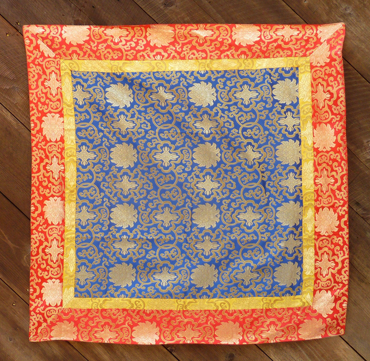 Large blue brocade with yellow and red border (38x38 inches)