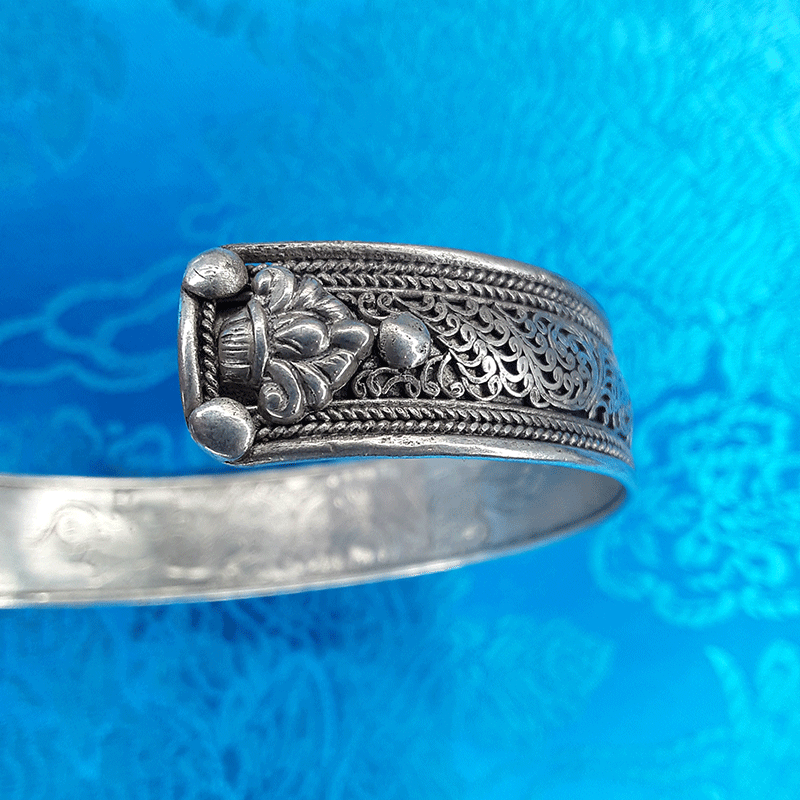 Silver Mani Bracelet