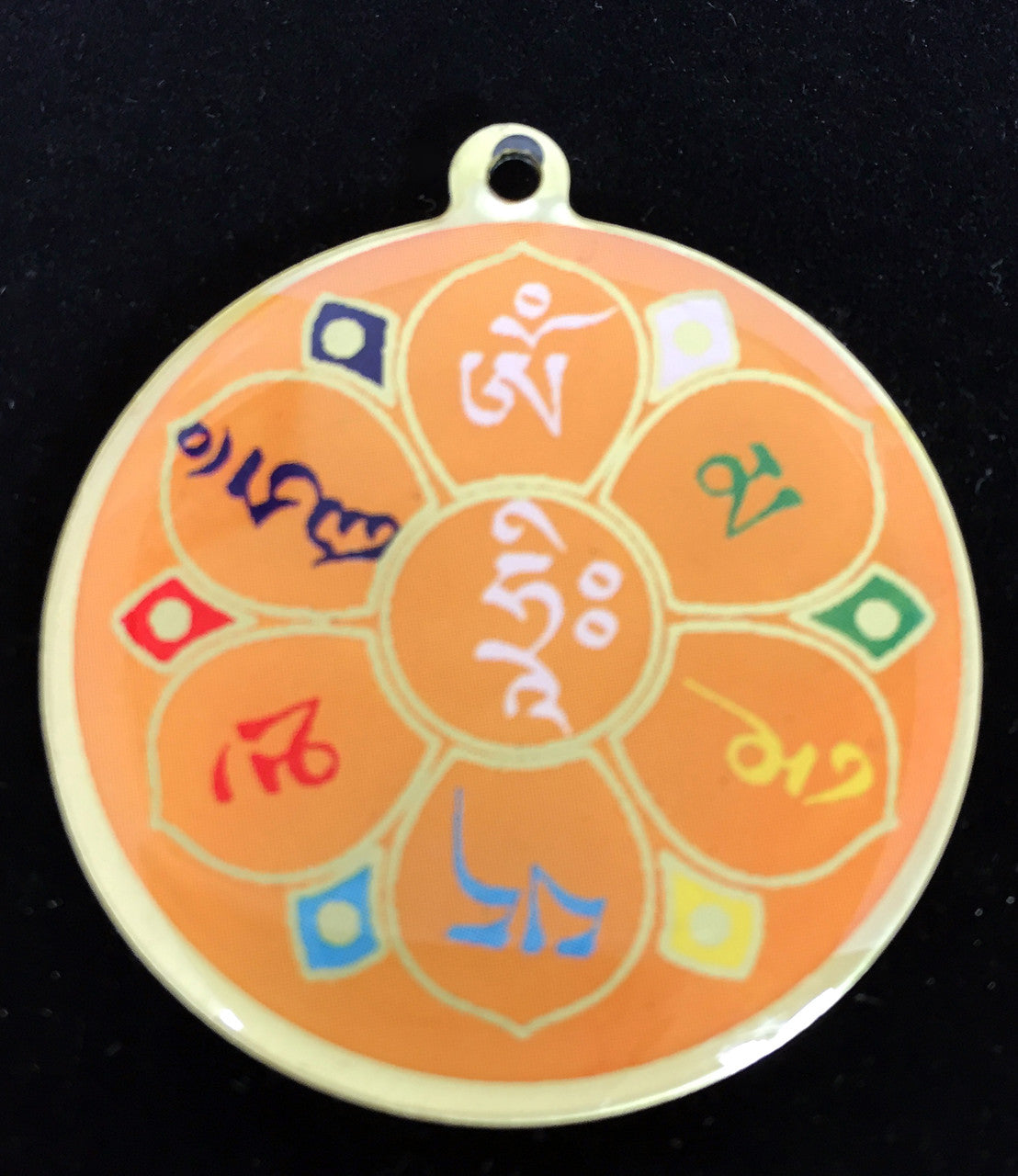 Chenrezig Mantra Deity Medallion