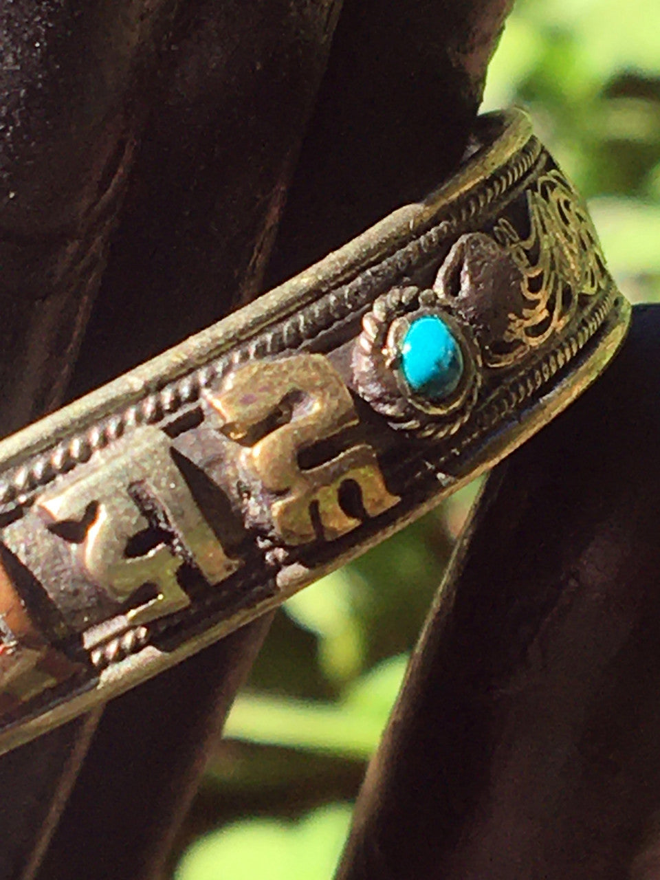 Multi-Metal Mantra Bracelet Sanskrit Blue-Green