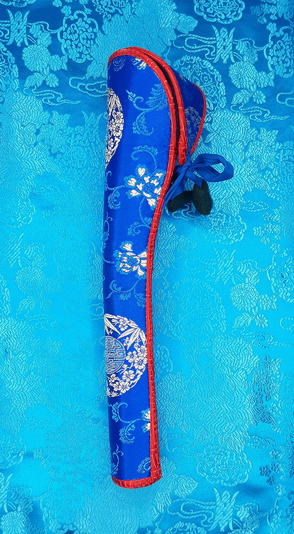 Resin Kangling w/ Brocade Case 12.5"