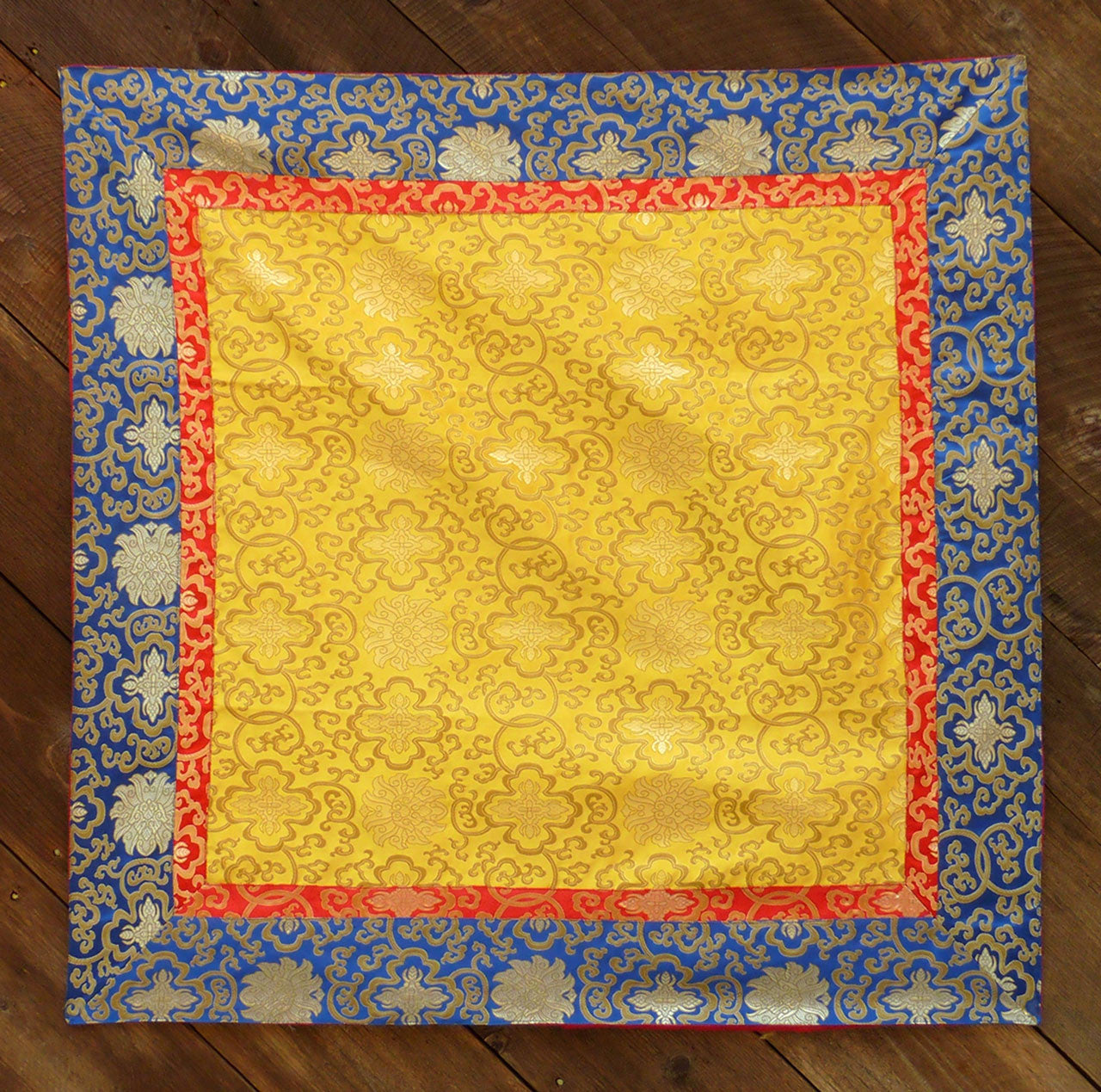 Large yellow brocade with red and blue border (38x38 inches)